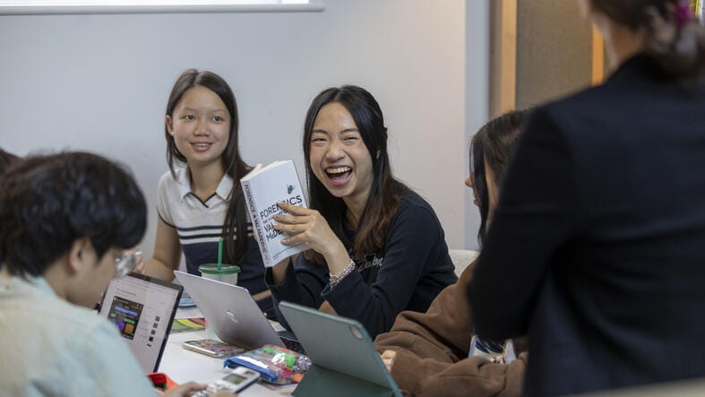 Community/Friendships