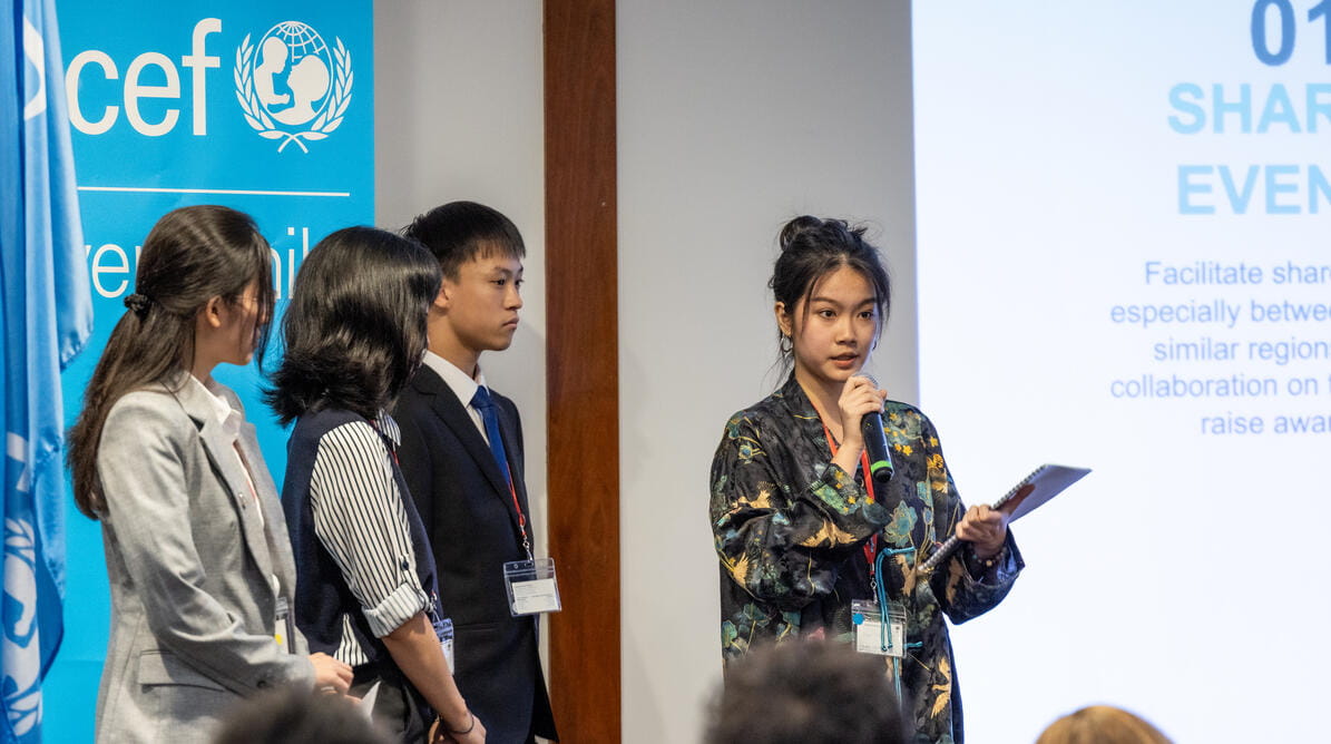 UNICEF_Summit_2023_1998