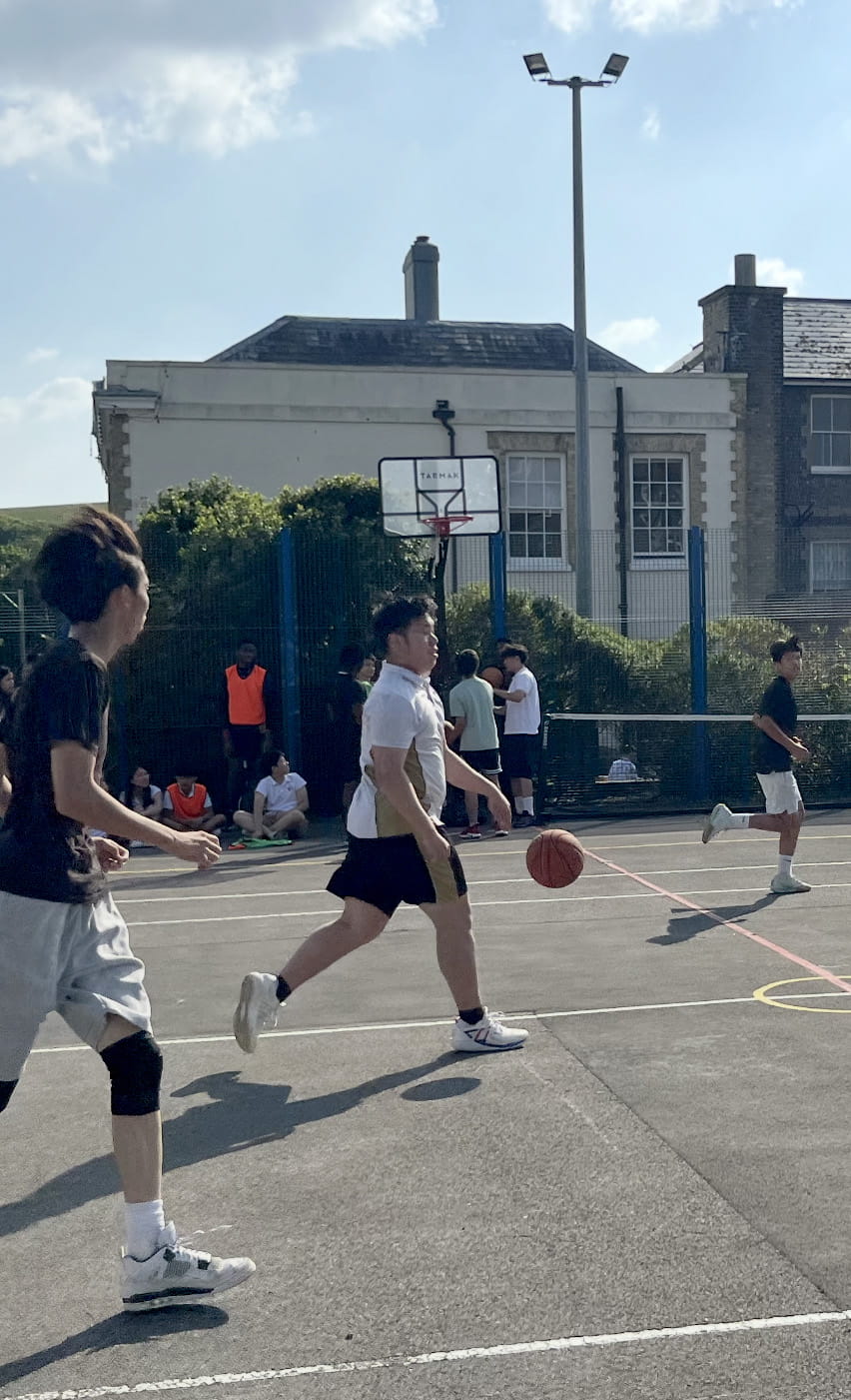 A SLAM-DUNK success | OIC Brighton - A SLAM-DUNK success