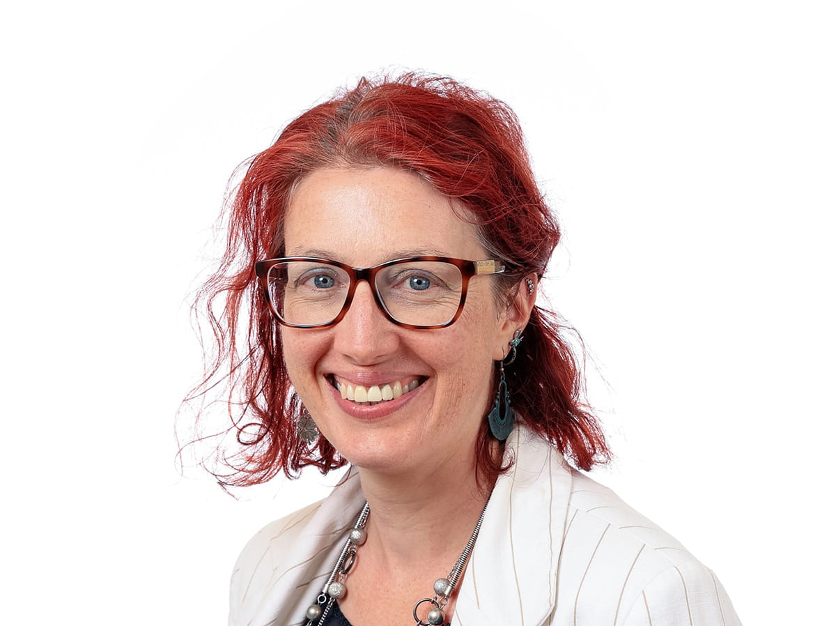 Our Teachers | Oxford International College (OIC) Brighton - Feature Cards - OIC