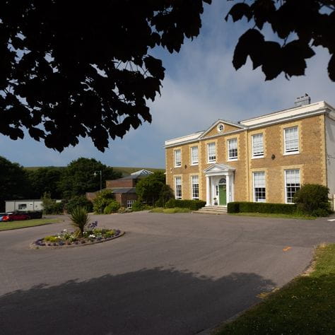 Visit us | Oxford International School Brighton - Small Text And Image - OIC 1